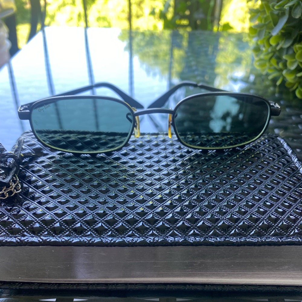 Ray Ban Authentic - image 1